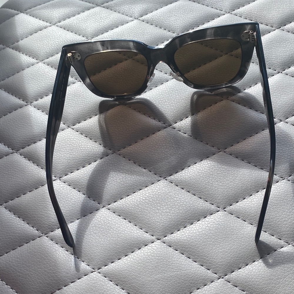 Celine Glossy Black Sunglasses with Gold Details - Picture 4 of 10